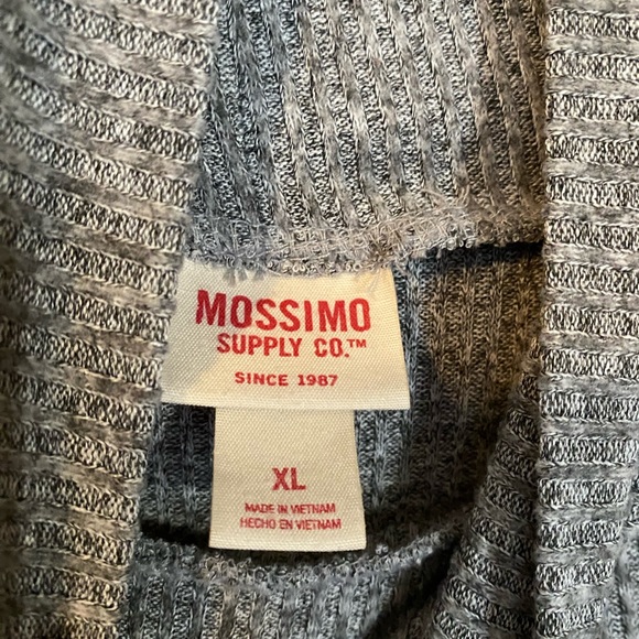 Heather grey turtleneck - Picture 2 of 2